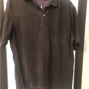 Like new Tori Richard beautiful silk denim blue/ purple undertone XL